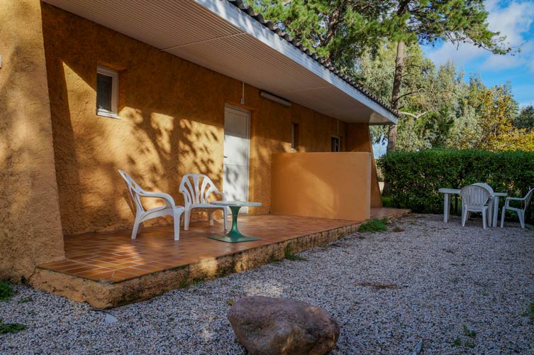 Appart Typ 4 Küche Camping Korsika