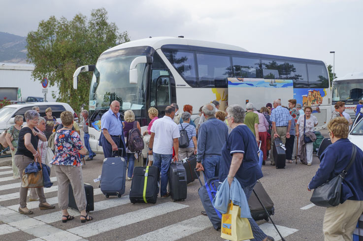 groupe ce bus camping Korsika